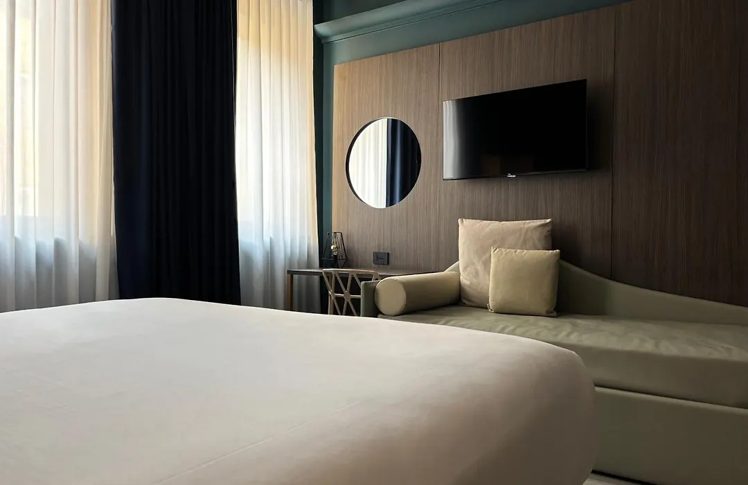 Esco Hotel Milano-1